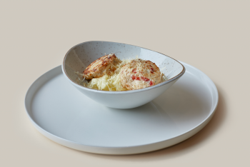 Куриные биточки с картофельным пюре 